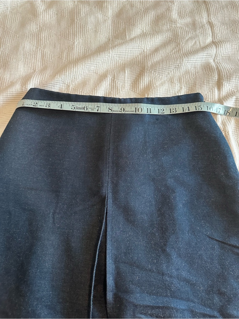 Marc Jacobs Navy Midi A-Line Skirt with Center Front Pleat - Picture 4 of 8